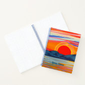 鮮やかな海の山の上の夕日 ノートブック (内部)