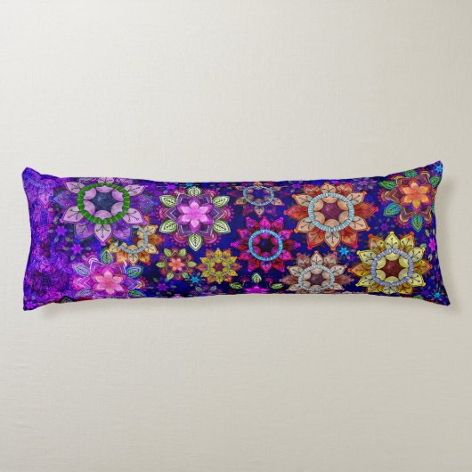 鮮やかな爆発の水彩画の曼荼羅 ボディピロー (裏面)