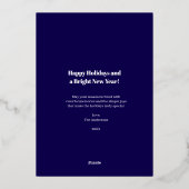 鮮やかな現代的なネイビーブルーの楽しいクリスマス写真 箔シーズンカード (裏面)