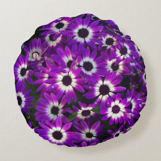 鮮やかな紫の花の写真が美しい花柄のクッション ラウンドクッション (裏面)