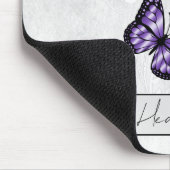 鮮やかな紫の蝶 マウスパッド (コーナー)