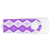 鮮やかな紫色のダイヤモンドパターン