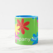 鮮やかな緑のカラフル抽象芸術花模様 ツートーンマグカップ (中央)
