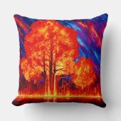 鮮やかな色彩で燃え立つ森 クッション (正面)