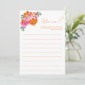 鮮やかな花のプリントの結婚前おもてなしパーティー「私は誰？」ゲームカード 招待状 (スタンド正面)