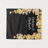 鮮やかな花嫁シャワーのための明るい花の背景 タペストリー (正面(横))