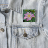 鮮やかな蓮の花 缶バッジ (インサイチュ)