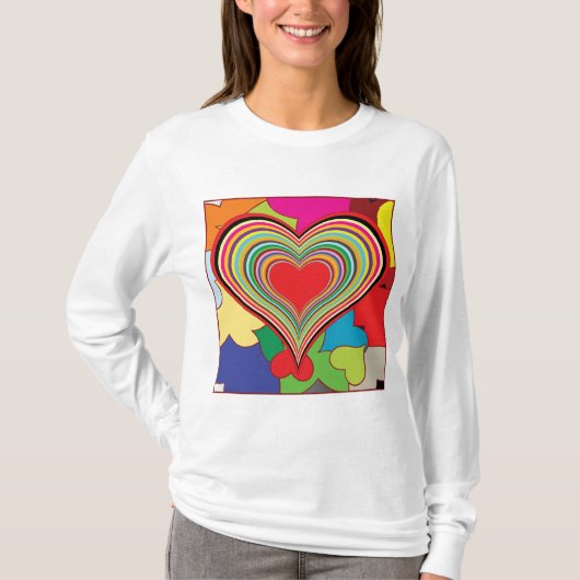 鮮やかな虹色のレイヤードハート抽象画 Tシャツ (正面)