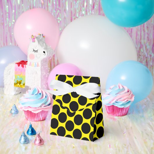 鮮やかな黄色にブラックドットスタイルのテント型4x2x5 フェイバーボックス (パーティー)