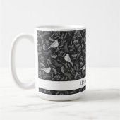 鮮やかな黒と冬の白の鳥花柄 コーヒーマグカップ (左)