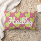 鮮やかよくはしゃぐハート、ピンクと緑の名前 ランバークッション (ブランケット)