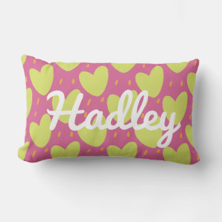 鮮やかよくはしゃぐハート、ピンクと緑の名前 ランバークッション