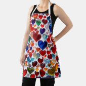 鮮やかハート柄エプロン – キッチンアクセサリー エプロン (インサイチュ)