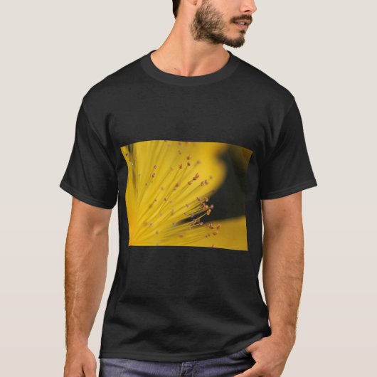 鮮やかフローラ開花 Tシャツ (正面)