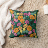 鮮やかフローラ：緑の背景ヴィンテージ。 クッション (ブランケット)