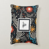鮮やか抽象芸術フローラ波オン黒 アクセントクッション (裏面(縦))