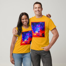 鮮やか星雲の色。買今 Tシャツ