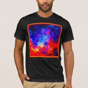 鮮やか星雲の色。買今 Tシャツ