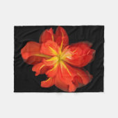 鮮やかOrange Begoniaマクロ フリースブランケット (正面(横))