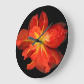鮮やかOrange Begoniaマクロ ラージ壁時計 (傾斜)