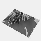 鮮度の高いセージのグレースケール ドアマット (アングル)