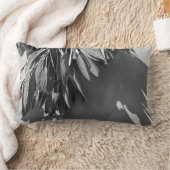 鮮度の高いセージのグレースケール ランバークッション (ブランケット)