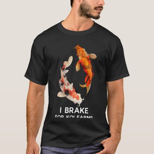 鯉好きなら止まるわ コイ養殖場Tシャツ Tシャツ (正面)