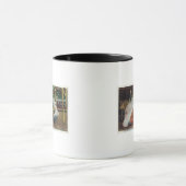 鯨に横たわる捕鯨者の見解 マグカップ (中央)