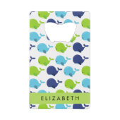 鯨の模様、かわいいクジラ、あなたの名前 クレジットカード栓抜き (正面)