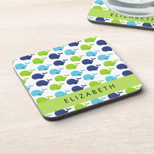 鯨の模様、かわいいクジラ、あなたの名前 コースター (左側)