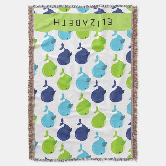 鯨の模様、かわいいクジラ、あなたの名前 スローブランケット (正面縦)