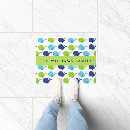 鯨の模様、かわいいクジラ、あなたの名前 ドアマット (室内)