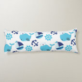 鯨の模様、かわいいクジラ、青いクジラ ボディピロー (裏面)