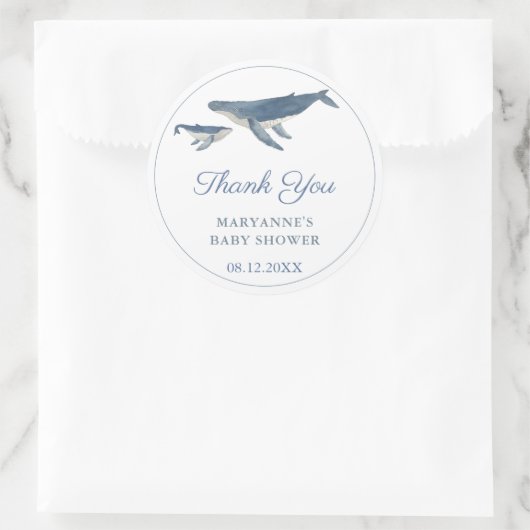 鯨の母親とベビーふくらはぎ赤ちゃんシャワーの好意 ラウンドシール (バッグ)