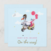 鳥おもしろいピンクのバルーン女の子シンプルかわいい妊娠 案内状 (正面/裏面)