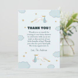 鳥がかわいい子供を運んでいる 男の子だ サンキューカード