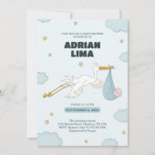 鳥がかわいい子供を運んでいる 男の子だ 招待状 (正面)