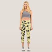 鳥がさくらんぼで黒にレモンイエロープラ カプリレギンス (正面)