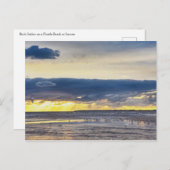 鳥が日の出でフロリダのビーチに集まる ポストカード (正面/裏面)