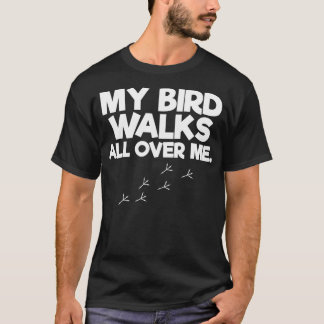 鳥が鳥の愛人の上を歩く Tシャツ