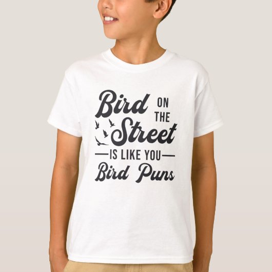 鳥が鳥を鳴らすように見る鳥 Tシャツ (正面)