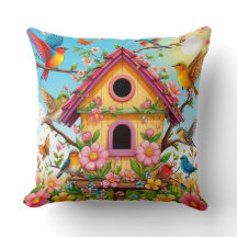 鳥が鳥小屋をのまわりにかがむ