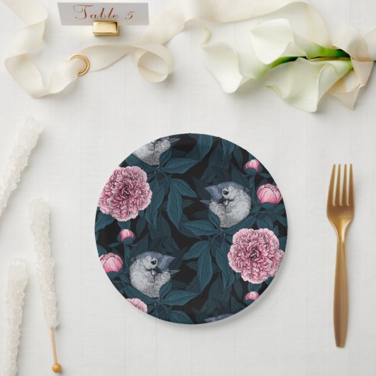 鳥とピンクの牡丹の花と葉の花 ペーパープレート (ウェディング)