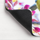 鳥とピンクの花モノグラム マウスパッド (コーナー)