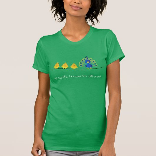 鳥と孔雀のかわいいカラフルなキャラクター Tシャツ (正面)
