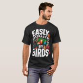 鳥に気を取られるバードウォッチングが楽しい Tシャツ (正面フル)