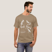 鳥のおたく鳥の鳥類学者の鳥の翼の木を見る Tシャツ (正面フル)