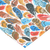 鳥の羽のある明るいパターン ショートテーブルランナー (コーナー)