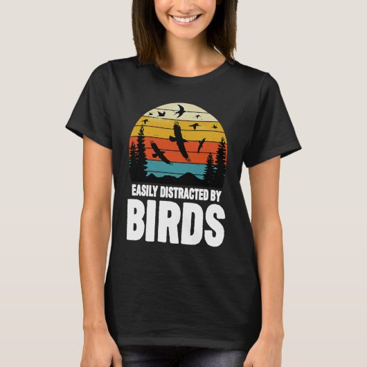 鳥の鳥のバードウォッチングに簡単に気を散らす4 Tシャツ (正面)