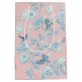 鳥や花が咲くピンクの背景 ミディアムペーパーバッグ (正面)